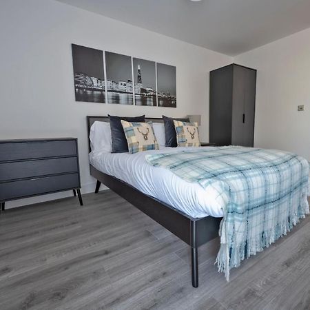 Seven Living Ashford - Modern And Spacious Apartments Luaran gambar