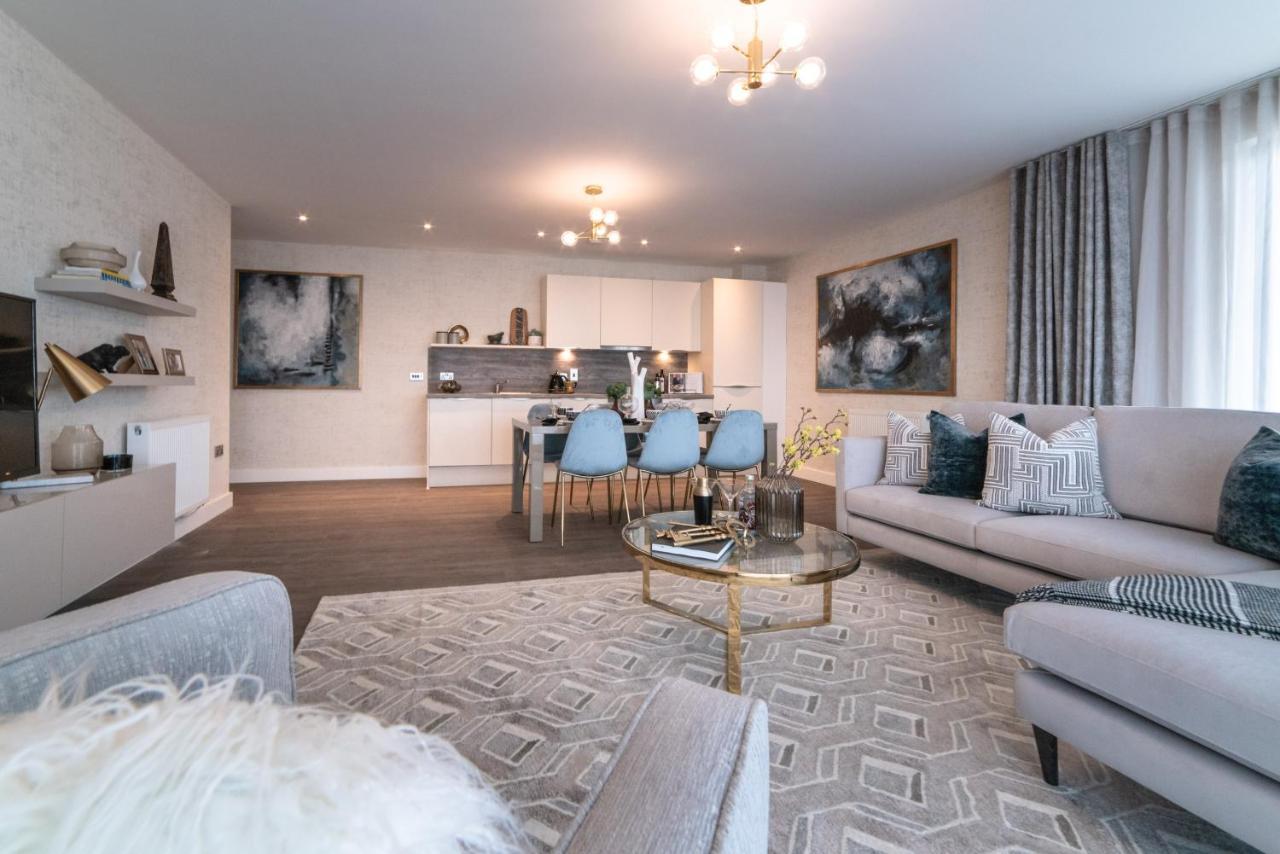 Seven Living Ashford - Modern And Spacious Apartments Luaran gambar
