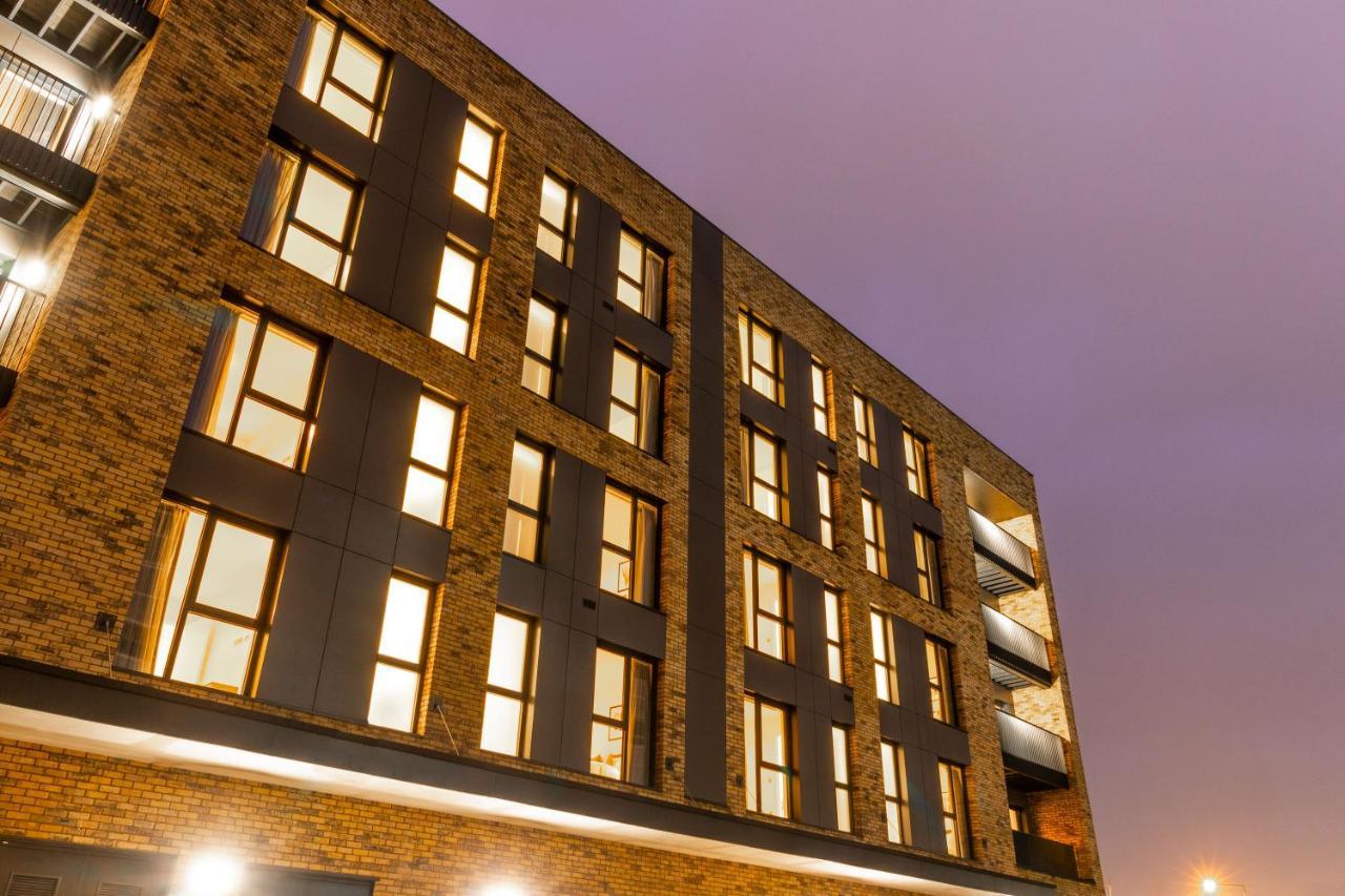 Seven Living Ashford - Modern And Spacious Apartments Luaran gambar