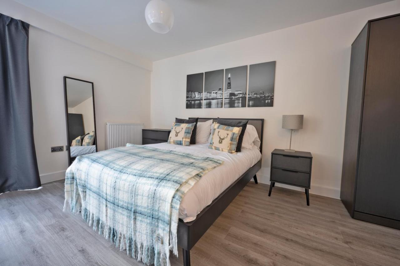 Seven Living Ashford - Modern And Spacious Apartments Luaran gambar